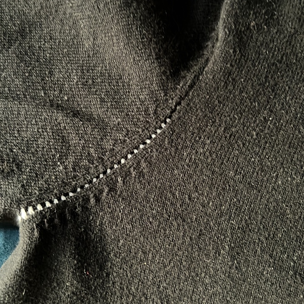 Black & white Graphic sweater w/ french La Nouvelle Vague writing “the new wave” - Picture 3 of 8